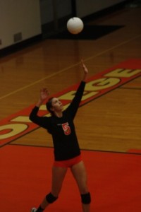 Pirates middleblocker Kayla Phipps serves during a set in the Pirates' final home game of the regular season Thursday, Nov. 12.